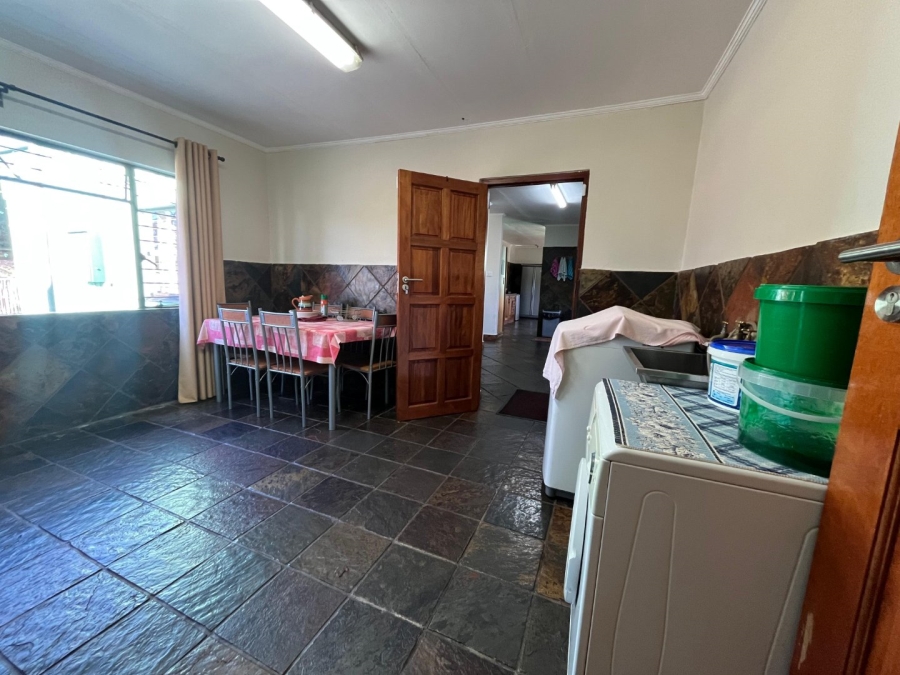 4 Bedroom Property for Sale in Lindequesdrif North West